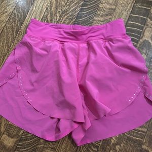 Lulu Shorts- Pink